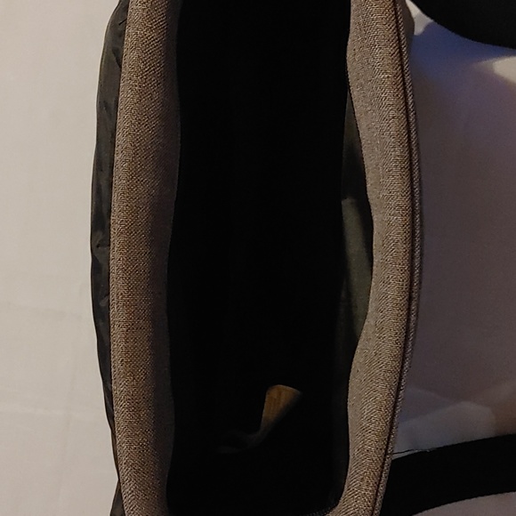 crossbody Messenger Bag Unisex - Picture 6 of 12